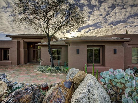 4th image of 8053 E High Point Dr