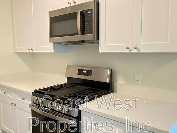 4th image of 4784 Bermuda Ave #G