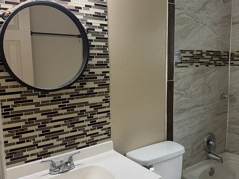 202 Zoller St #216 — Photo 2