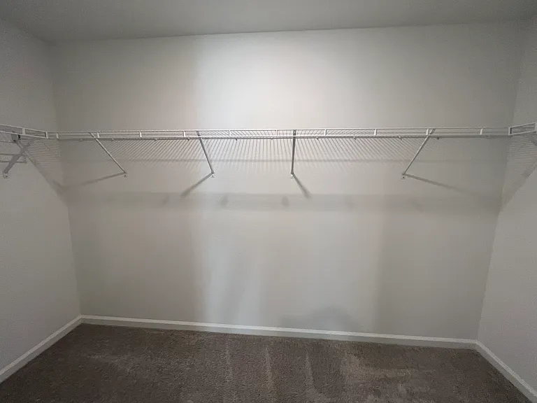 2170 Lasso Loop — Photo 15