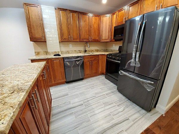 1st image of 14146 Pershing Cres APT 2