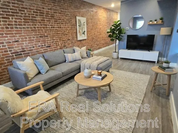 772 Sullivant Ave, Columbus, OH 43222