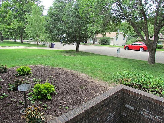 2nd image of 1518 Westwind Dr