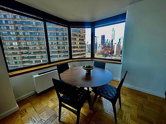 5th image of 415 E 37th St APT 19A