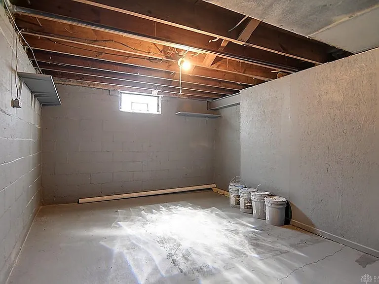 2201 Wilbraham Rd — Photo 20