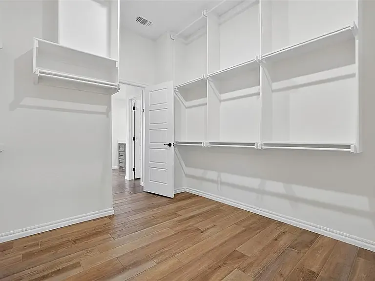 1727 Samuels Ct — Photo 18