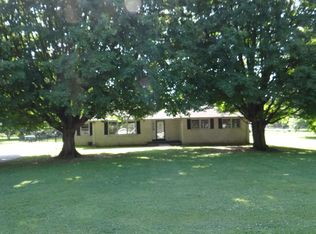 2726 Smallhouse Rd, Bowling Green, KY 42104