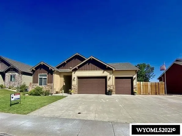 740 W 59th St, Casper, WY 82601
