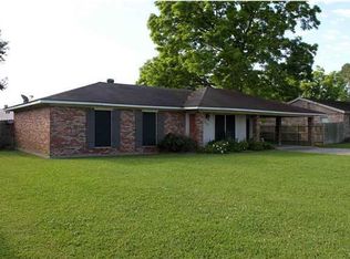 316 Belair Dr, New Iberia, LA 70563
