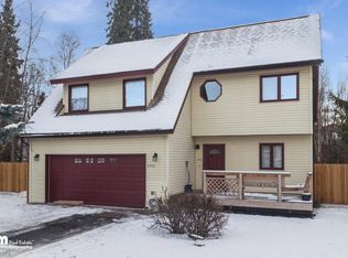 2360 Yorktown Cir, Anchorage, AK 99507