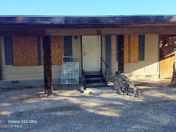 2nd image of 33120 S Edwards Ln