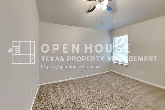 1031 Port Boliver Dr — Photo 11