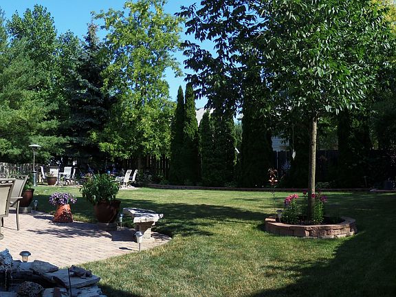 3rd image of 513 Tanglewood Dr