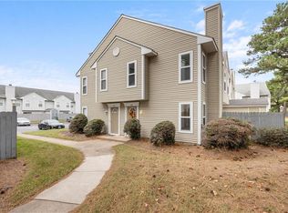 710 Gemstone Ln, Virginia Beach, VA 23462