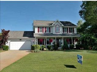 10813 Pewamo Dr, Osceola, IN 46561