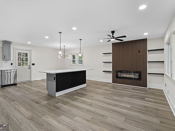 5th image of 3991 Lindsey Dr