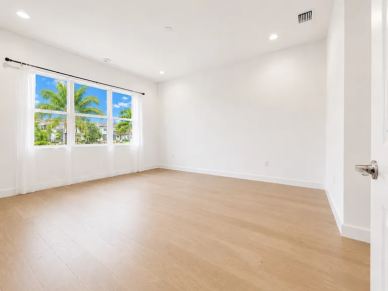 20406 Estero Crossing Blvd — Photo 53