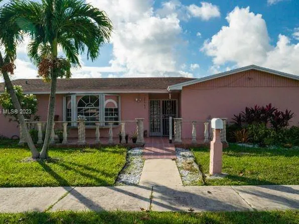 20402 SW 117th Ct, Miami, FL 33177