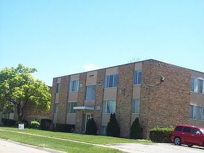 2412 Robert T Longway Blvd APT 1, Flint, MI 48503 | Zillow