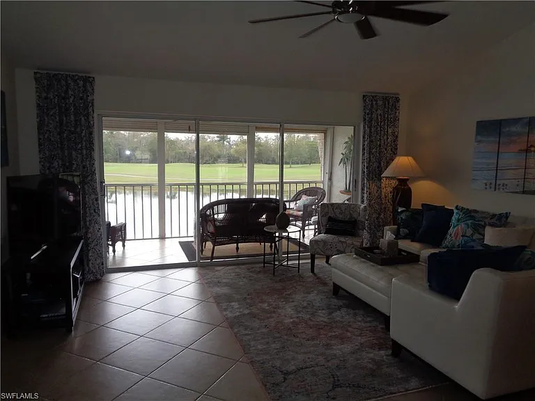 6270 Bellerive Ave #3 — Photo 12