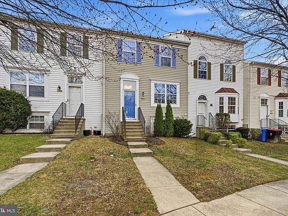 2nd image of 587 Hall Ct