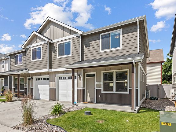 2nd image of 2382 Aspen Grv