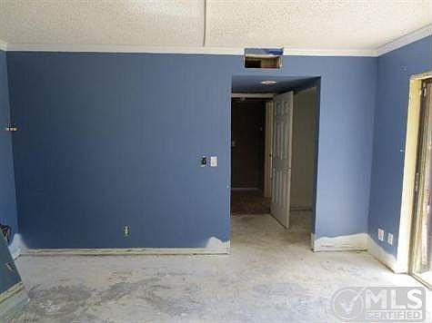 5th image of 4034 Palm Bay Cir APT D