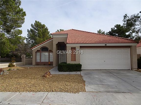 3rd image of 3100 Forest Lake St