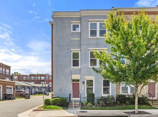 8957 Quarry Rd, Manassas, VA 20110