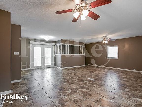 4th image of 4916 Northern Ave