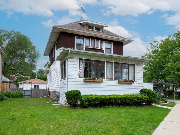 4154 N Dickinson Ave, Chicago, IL 60641