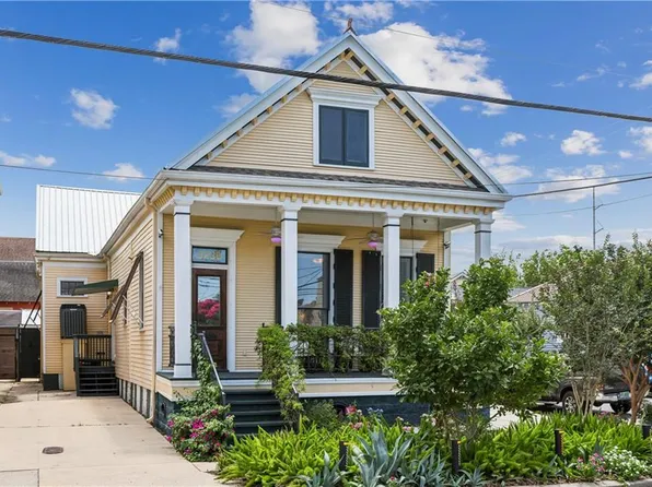 3238 Banks St, New Orleans, LA 70119