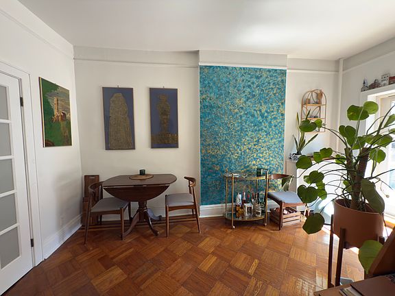 4th image of 141 7th Ave #1