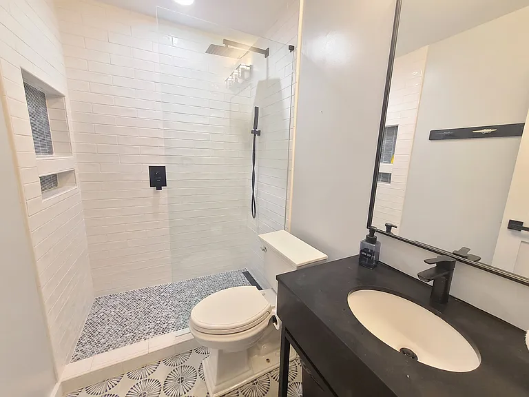 245 Inlet Point Rd — Photo 10