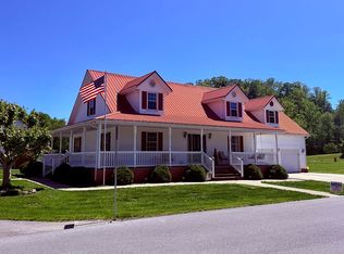 2200 Henry St, Paintsville, KY 41240