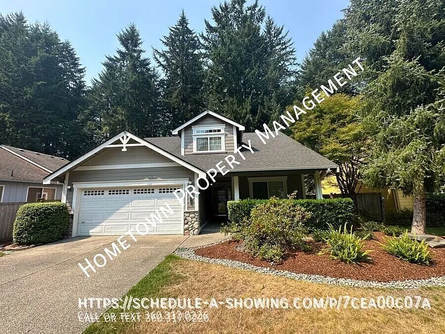Gorgeous 4 Bed 2.5 Bath Home On Quiet Street - Available Now! — Photo 1