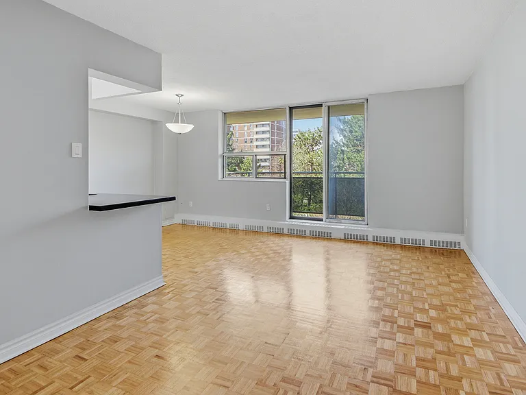 20 Stonehill Ct — Photo 30
