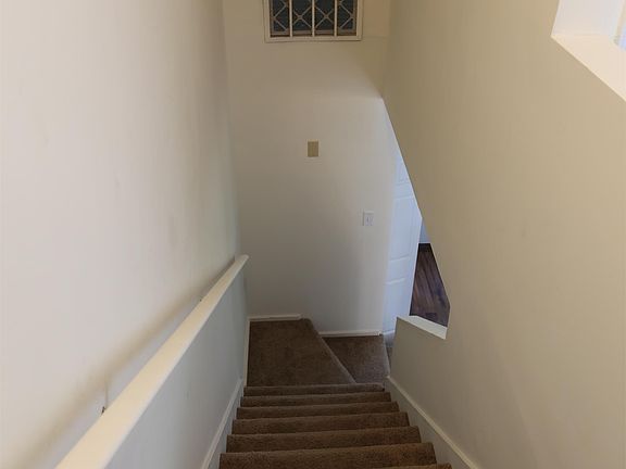 5th image of 2139 Aberdeen Ave APT B1