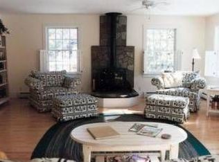 1 Seguin St, Phippsburg, ME 04562