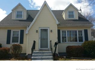 77 Stafford St, Waterbury, CT 06704