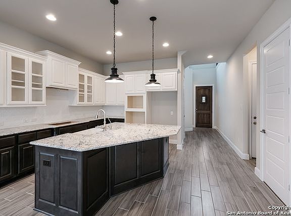 5th image of 11342 Cottage Grv