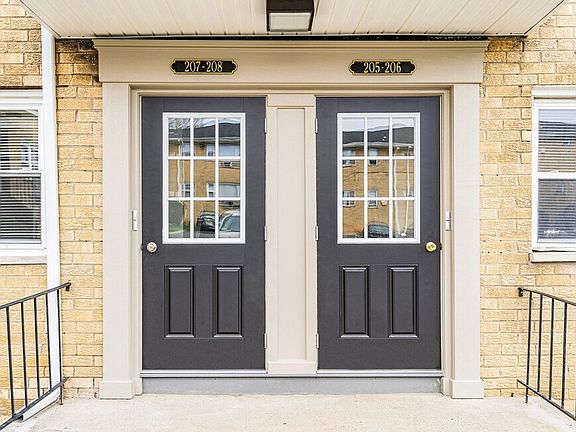 2nd image of 461 Heckman St #206
