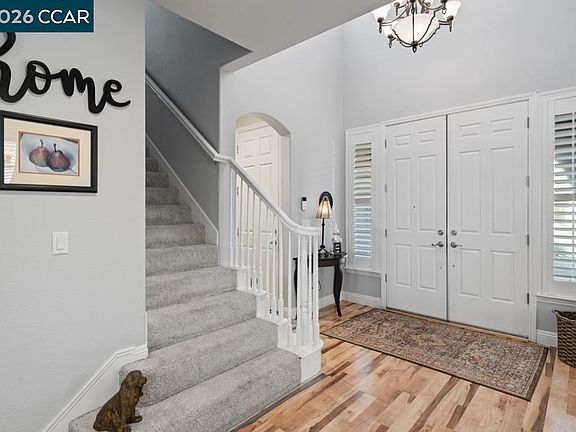 4th image of 5627 Arcadia Cir