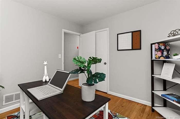 1st image of 54 Dannell Dr