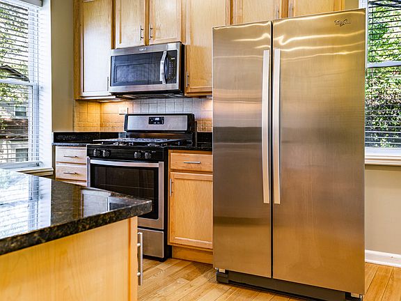 2nd image of 4950 N Kimball Ave APT 2W