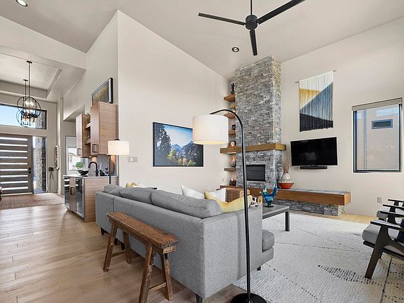4th image of 303 Bella Ct