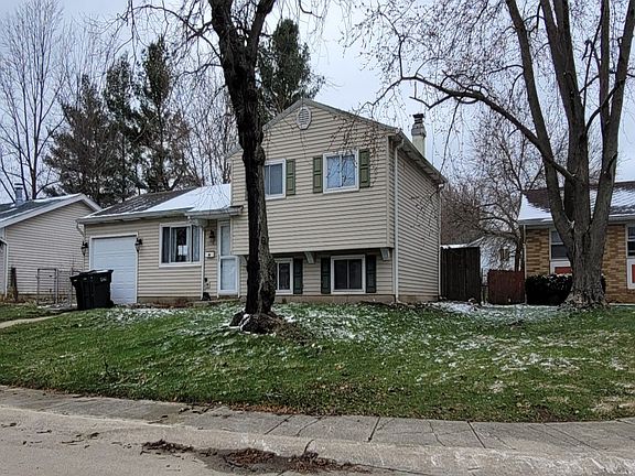 3rd image of 1975 Broadford Dr
