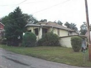 24 Laurel St, Wheeling, WV 26003