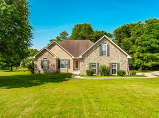 1045 Emerald Way, Castalian Springs, TN 37031