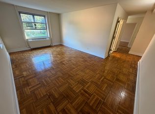 (Undisclosed Address), Fresh Meadows, NY 11365